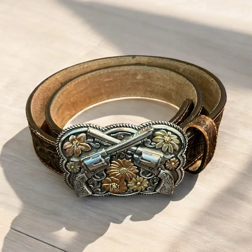 Brown Leather Belt with Silver Ornate Buckle - Picture 4 of 4